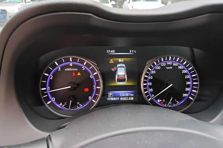 Used Infiniti Q50L 2016 2.0T Enjoyment Edition Instrument Cluster
