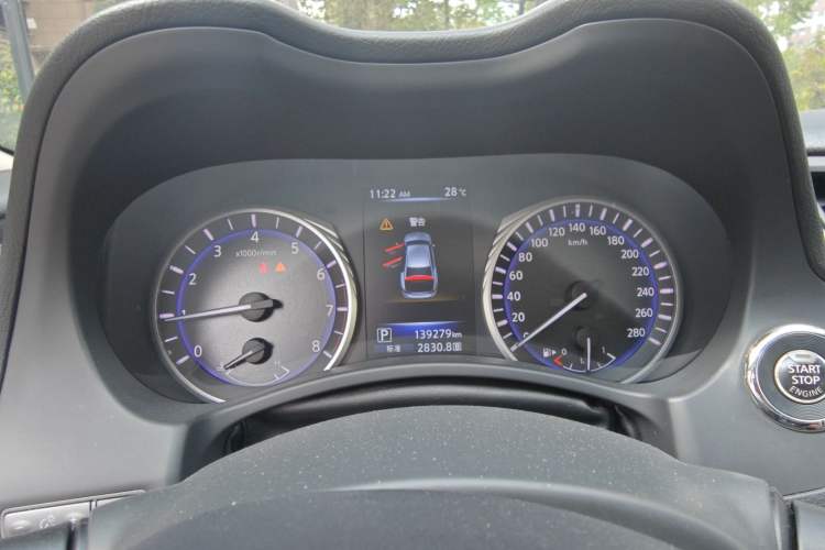 Used Infiniti Q50L 2016 2.0T Enjoyment Edition Instrument Cluster