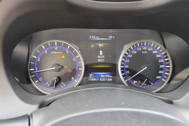 Used Infiniti Q50L 2016 2.0T Enjoyment Edition Instrument Cluster