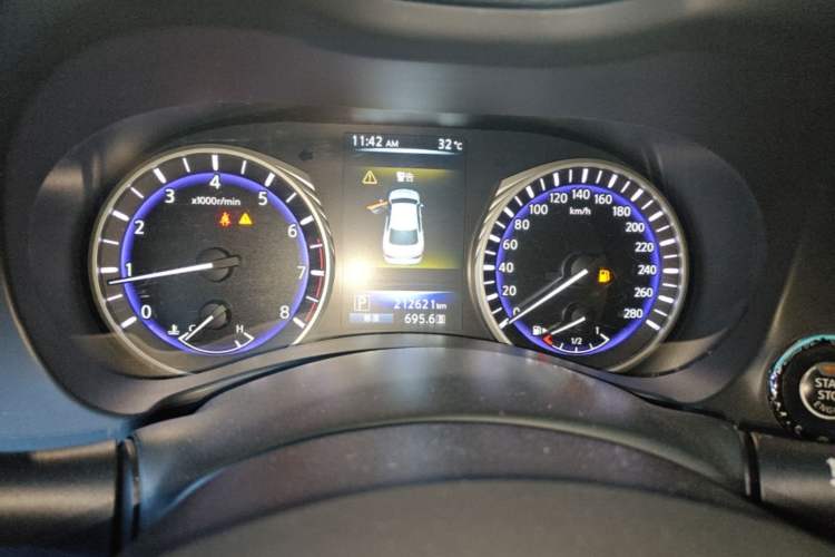 Used Infiniti Q50L 2016 2.0T Ambition Edition Instrument Cluster