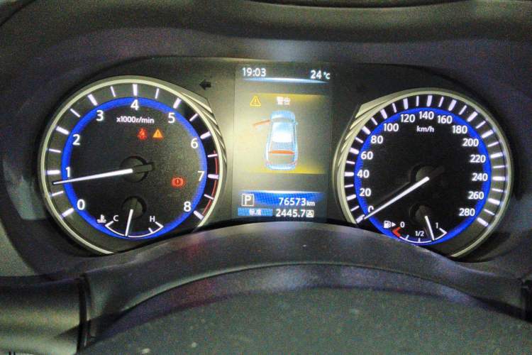 Used Infiniti Q50L 2016 2.0T Comfort Edition Instrument Cluster
