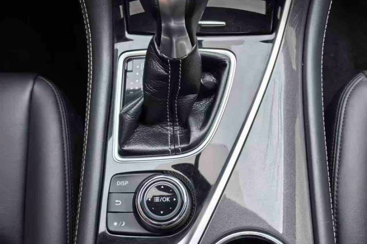 Used Infiniti Q50L 2016 2.0T Comfort Edition Interior 4