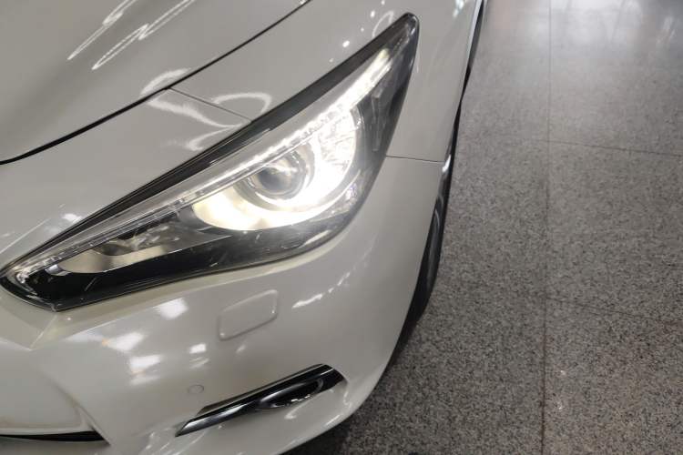 Used Infiniti Q50L 2016 2.0T Enjoyment Edition Left Front Headlight