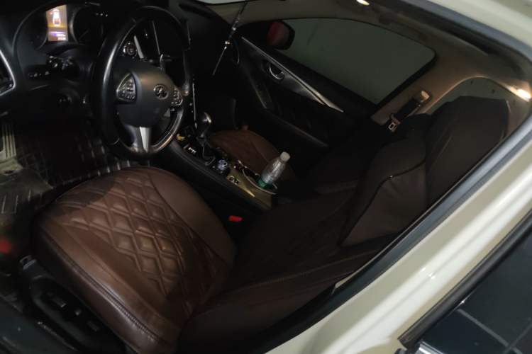 Used Infiniti Q50L 2016 2.0T Elite Sport Edition Left Front Seat