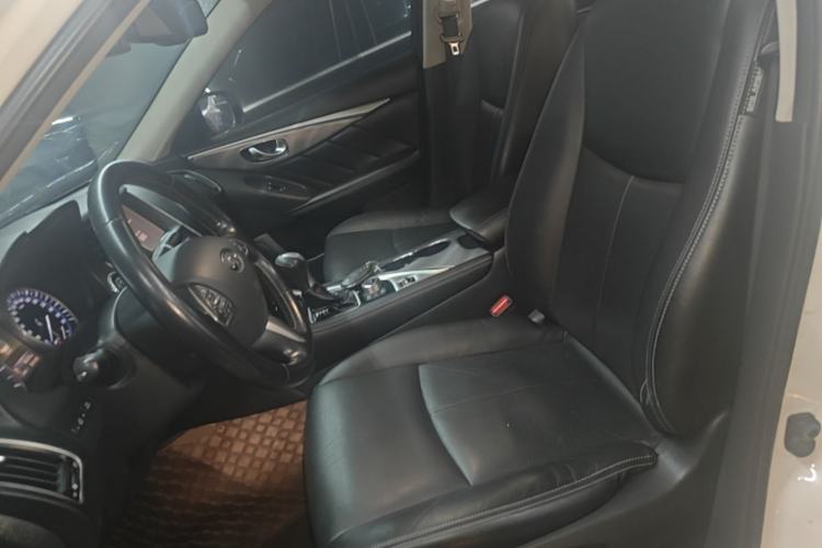 Used Infiniti Q50L 2016 2.0T Ambition Edition Left Front Seat