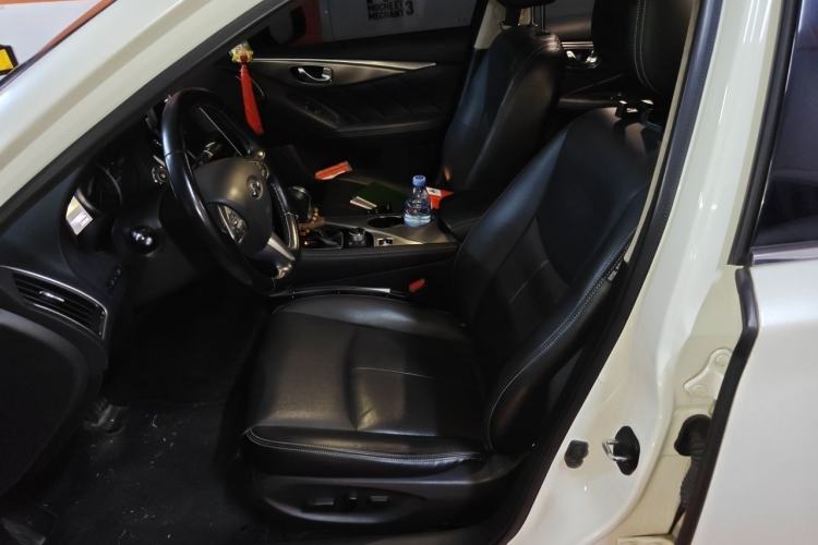 Used Infiniti Q50L 2016 2.0T Ambition Edition Left Front Seat