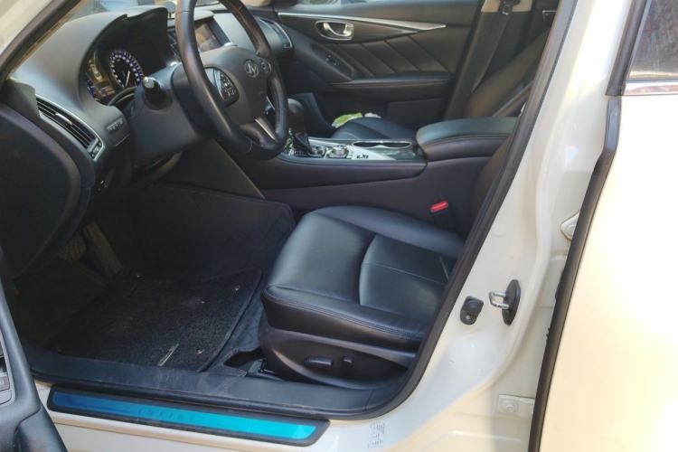 Used Infiniti Q50L 2016 2.0T Comfort Edition Left Front Seat