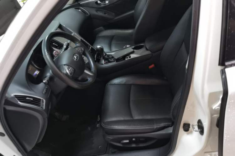 Used Infiniti Q50L 2016 2.0T Enjoyment Edition Left Front Seat