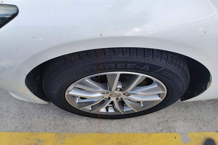 Used Infiniti Q50L 2016 2.0T Enjoyment Edition Left Front Wheel Hub