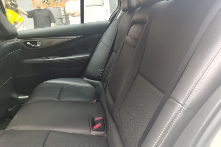 Used Infiniti Q50L 2016 2.0T Enjoyment Edition Left Rear Seat