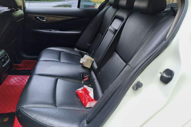 Used Infiniti Q50L 2016 2.0T Enjoyment Edition Left Rear Seat