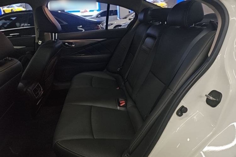 Used Infiniti Q50L 2016 2.0T Enjoyment Edition Left Rear Seat