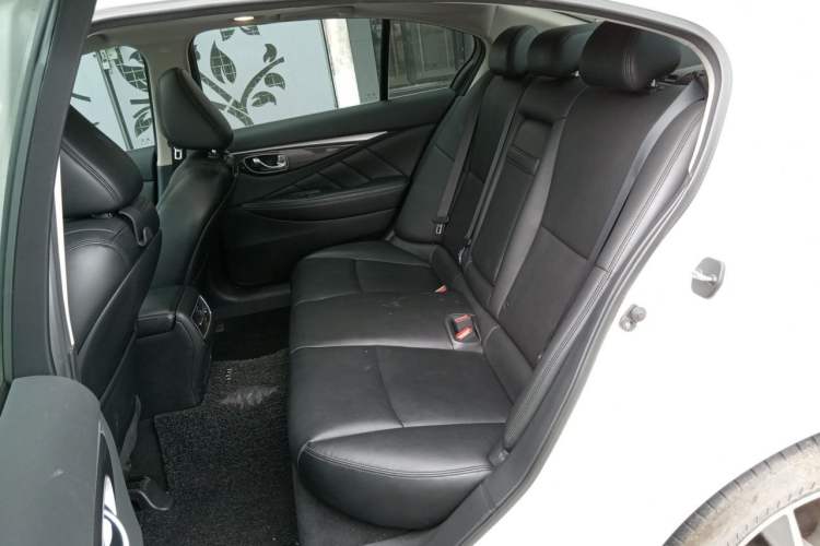 Used Infiniti Q50L 2016 2.0T Comfort Edition Left Rear Seat