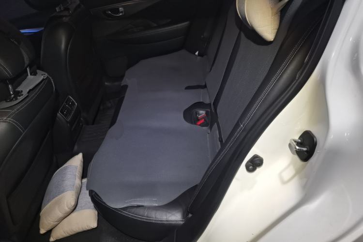 Used Infiniti Q50L 2016 2.0T Enjoyment Edition Left Rear Seat