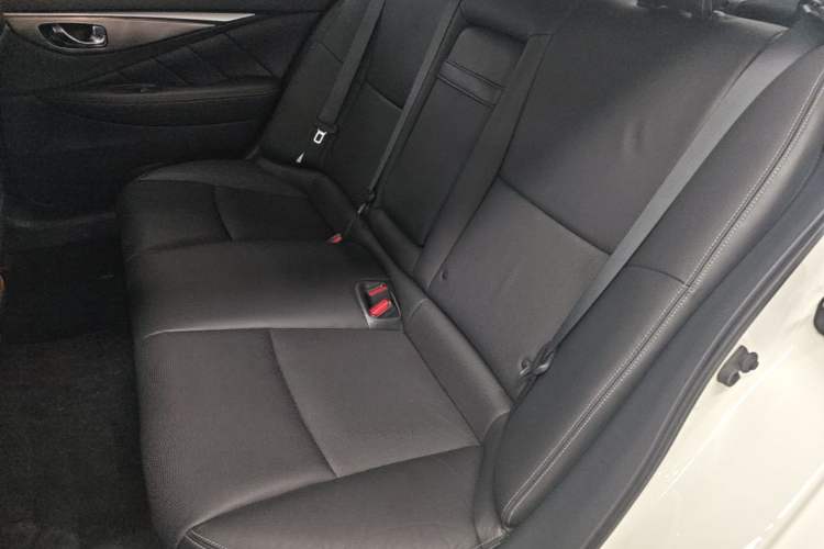 Used Infiniti Q50L 2016 2.0T Enjoyment Edition Left Rear Seat