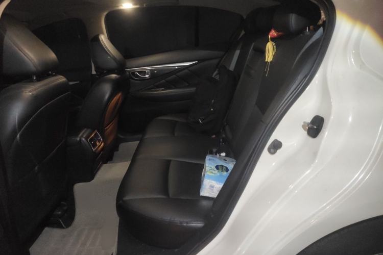 Used Infiniti Q50L 2016 2.0T Comfort Edition Left Rear Seat
