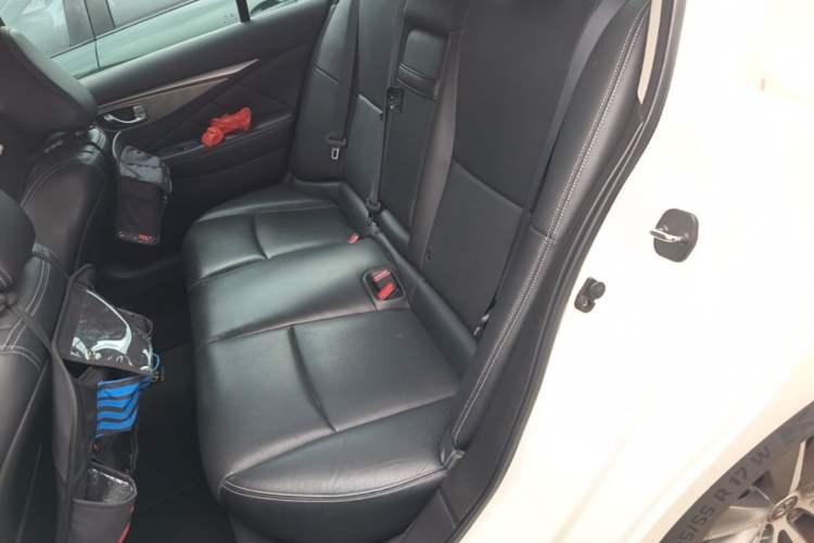 Used Infiniti Q50L 2016 2.0T Enjoyment Edition Left Rear Seat