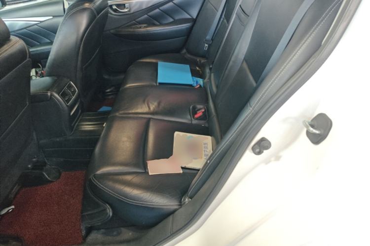 Used Infiniti Q50L 2016 2.0T Ambition Edition Left Rear Seat