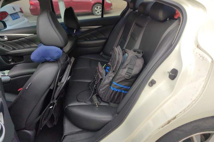 Used Infiniti Q50L 2016 2.0T Comfort Edition Left Rear Seat