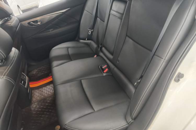 Used Infiniti Q50L 2016 2.0T Enjoyment Edition Left Rear Seat