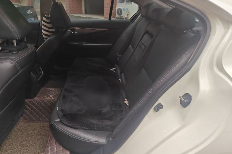 Used Infiniti Q50L 2016 2.0T Enjoyment Edition Left Rear Seat