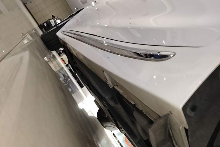 Used Infiniti Q50L 2016 2.0T Comfort Edition Left Side Sill
