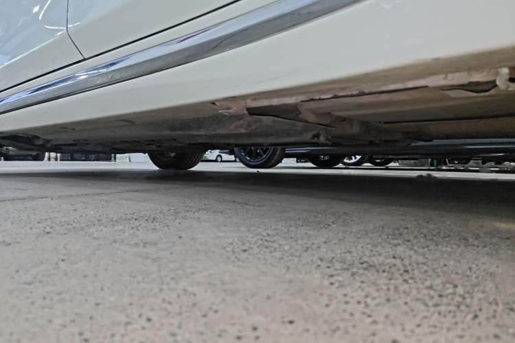 Used Infiniti Q50L 2016 2.0T Enjoyment Edition Left Side Sill