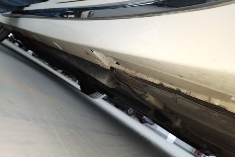 Used Infiniti Q50L 2016 2.0T Enjoyment Edition Left Side Sill