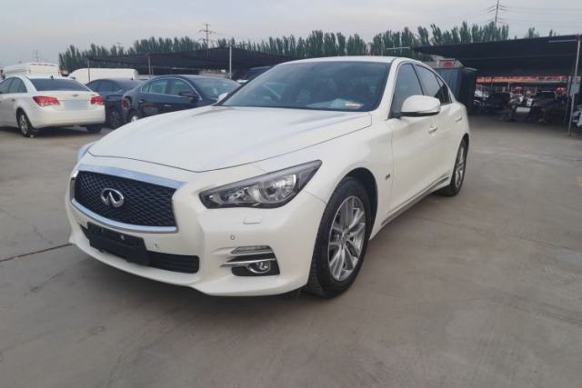 Ojetý Infiniti Q50L 2016 2.0T Enjoyment Edition