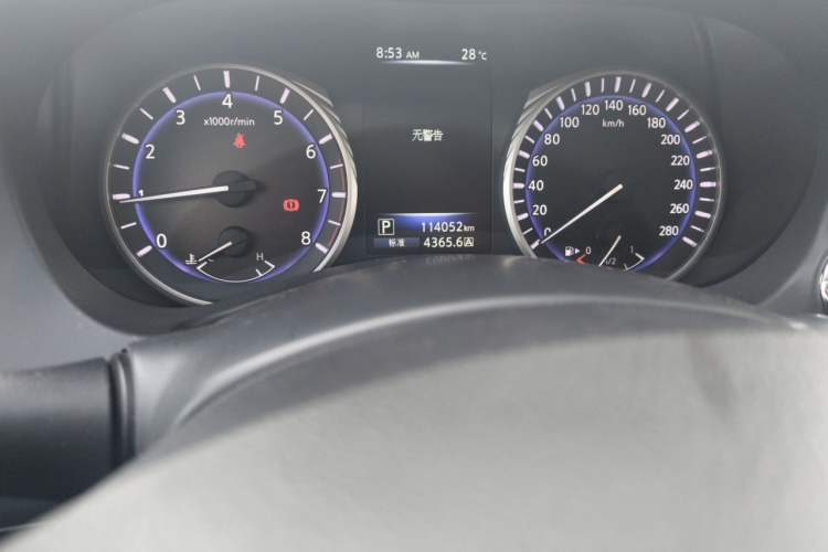 Used Infiniti Q50L 2016 2.0T Enjoyment Edition Odometer Close Up