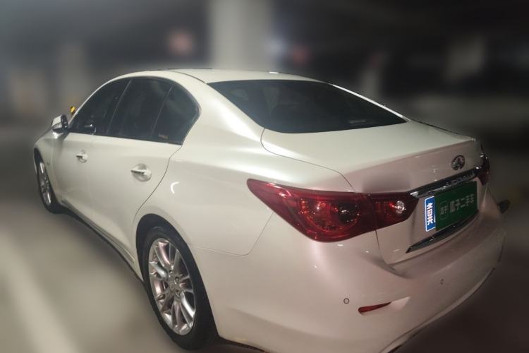 Used Infiniti Q50L 2016 2.0T Ambition Edition Rear Left 45 Deg