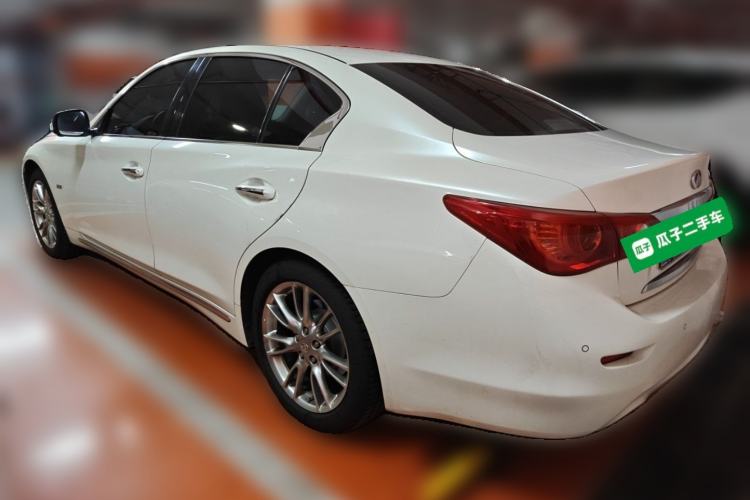 Used Infiniti Q50L 2016 2.0T Ambition Edition Rear Left 45 Deg
