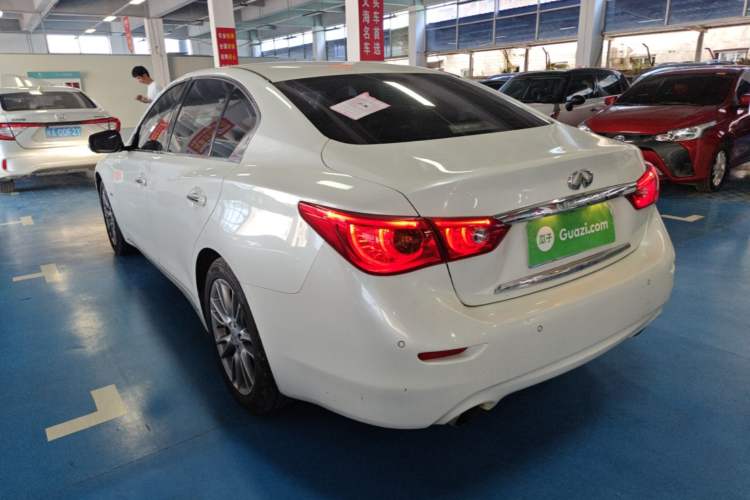 Used Infiniti Q50L 2016 2.0T Ambition Edition Rear Left 45 Deg