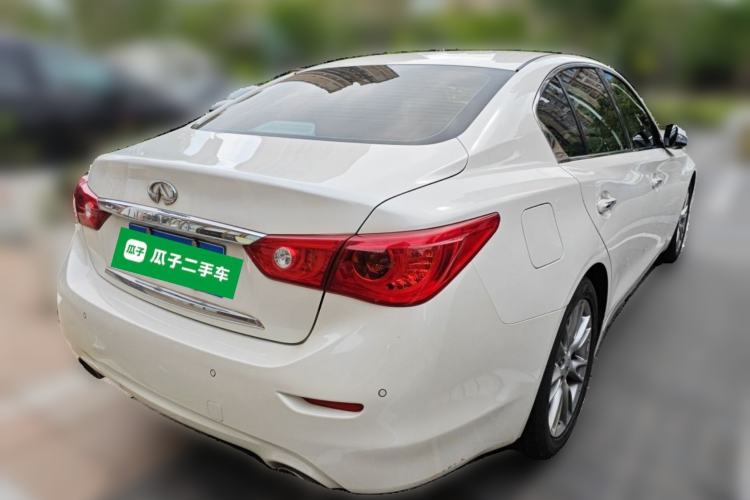 Used Infiniti Q50L 2016 2.0T Ambition Edition Rear Right 45 Deg