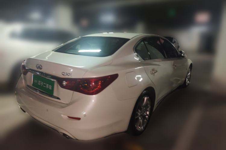 Used Infiniti Q50L 2016 2.0T Ambition Edition Rear Right 45 Deg