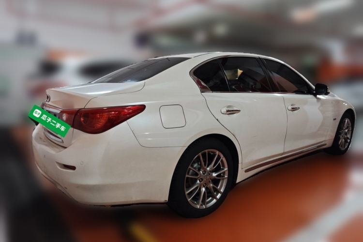 Used Infiniti Q50L 2016 2.0T Ambition Edition Rear Right 45 Deg