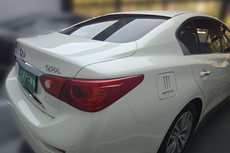 Used Infiniti Q50L 2016 2.0T Enjoyment Edition Rear Right 45 Deg