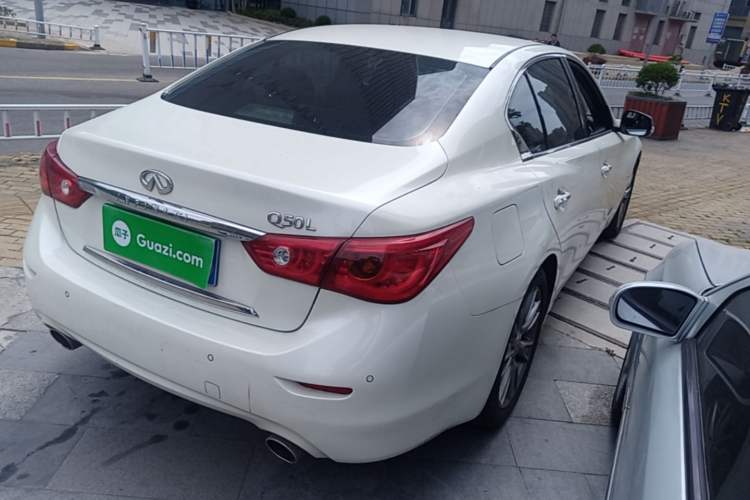 Used Infiniti Q50L 2016 2.0T Ambition Edition Rear Right 45 Deg