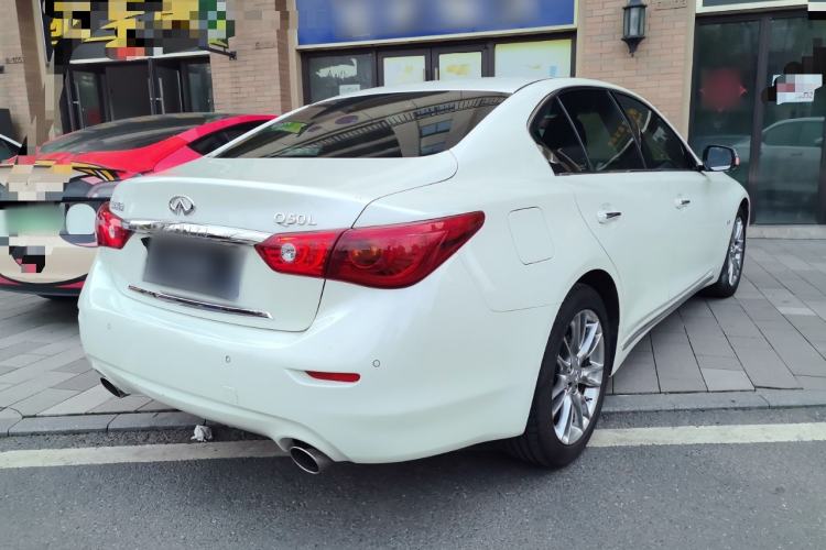 Used Infiniti Q50L 2016 2.0T Ambition Edition Rear Right 45 Deg