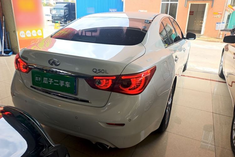 Used Infiniti Q50L 2016 2.0T Comfort Edition Rear Right 45 Deg