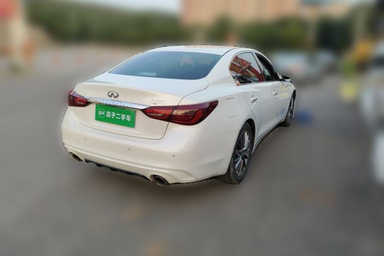 Used Infiniti Q50L 2016 2.0T Ambition Edition Rear Right 45 Deg