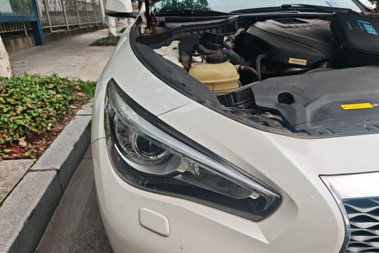Used Infiniti Q50L 2016 2.0T Enjoyment Edition Right Front Headlight