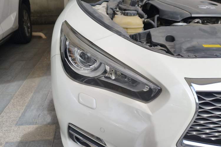 Used Infiniti Q50L 2016 2.0T Enjoyment Edition Right Front Headlight