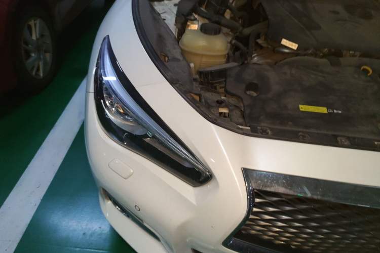 Used Infiniti Q50L 2016 2.0T Enjoyment Edition Right Front Headlight