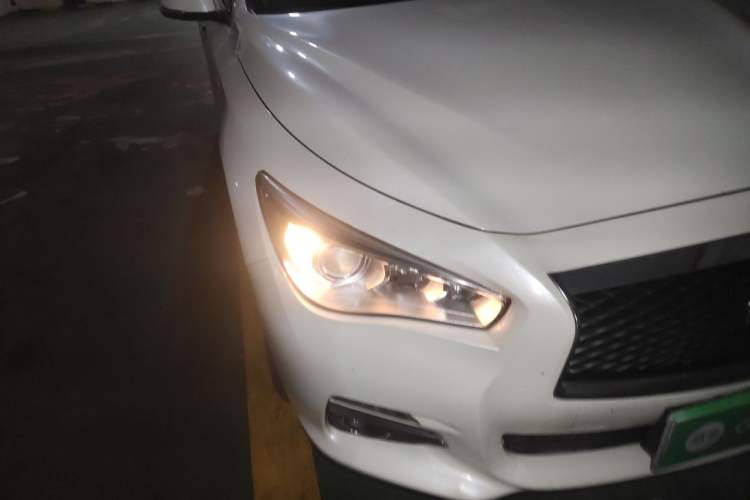 Used Infiniti Q50L 2016 2.0T Comfort Edition Right Front Headlight