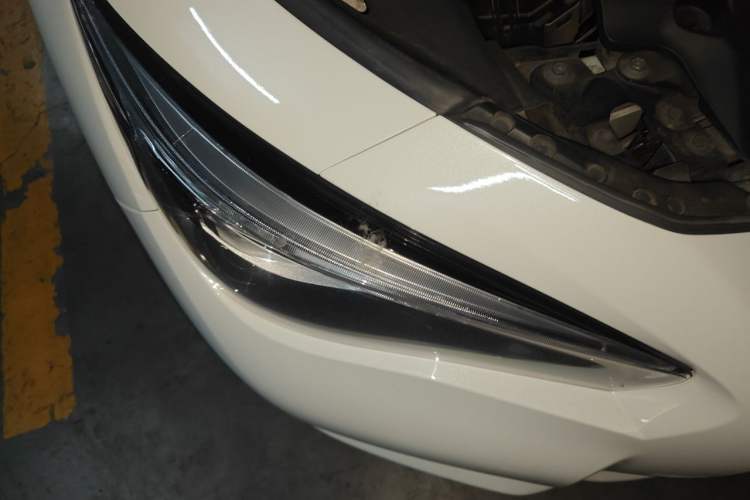 Used Infiniti Q50L 2016 2.0T Comfort Edition Right Front Headlight