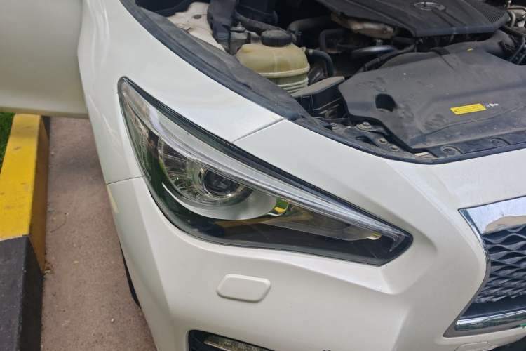 Used Infiniti Q50L 2016 2.0T Comfort Edition Right Front Headlight