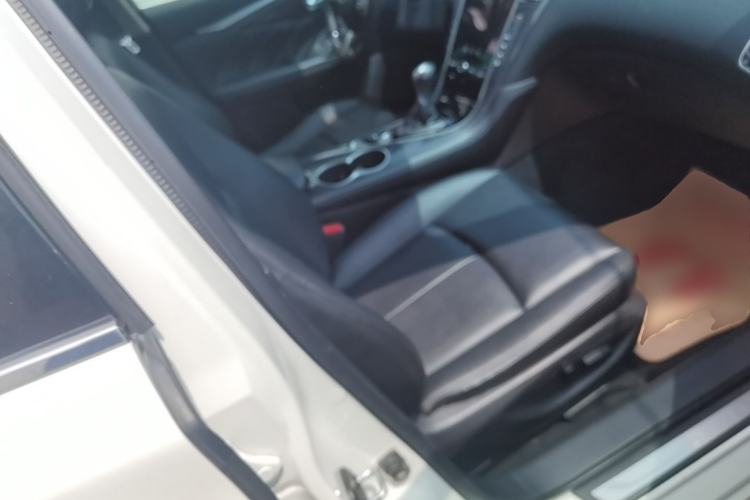 Used Infiniti Q50L 2016 2.0T Comfort Edition Right Front Seat
