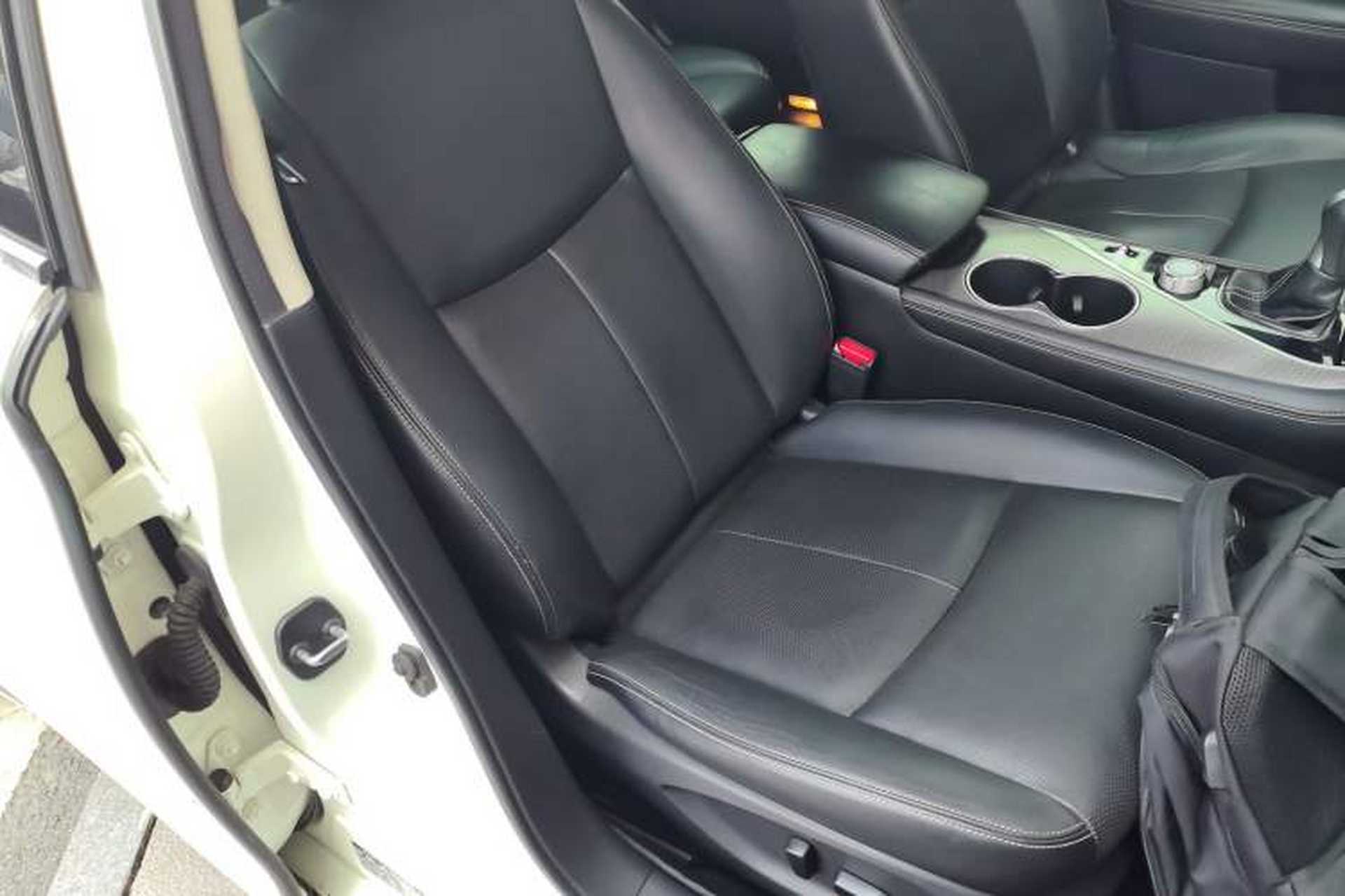 Used Infiniti Q50L 2016 2.0T Ambition Edition Right Front Seat