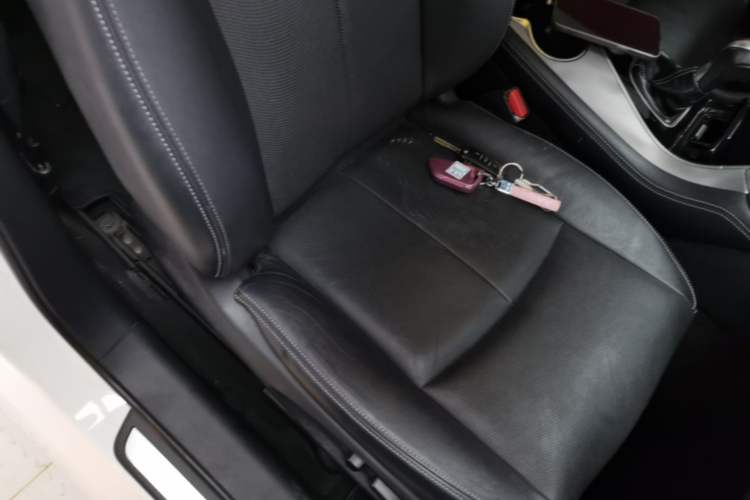 Used Infiniti Q50L 2016 2.0T Enjoyment Edition Right Front Seat